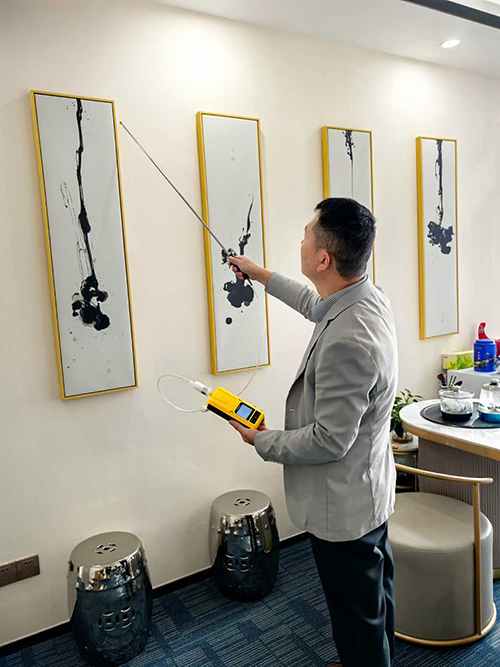 可伸缩探杆式便携多合一kok体育